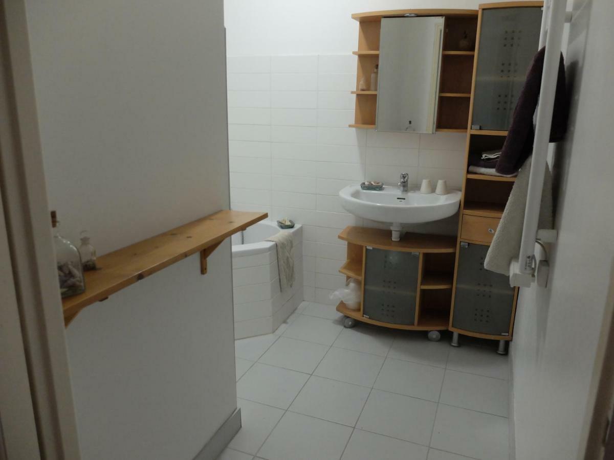 Chambres D'Hotes Dans Maison D'Artiste Galargues Kültér fotó